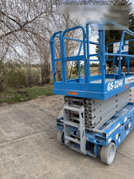 2022 GENIE GS-3246