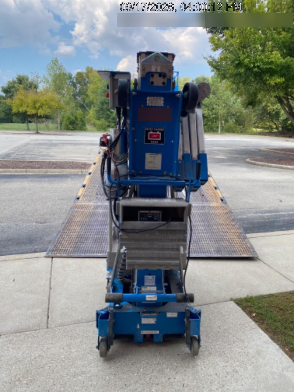 2018 GENIE AWP-25S