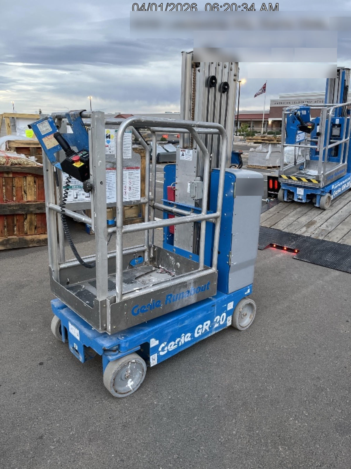 2019 GENIE GR-20