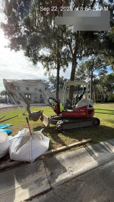 2019 Takeuchi TB260 Canopy, Standard Blade, Auxiliary hydraulics Manual QC, Hydraulic thumb, 12" ,18", 24" Bucket