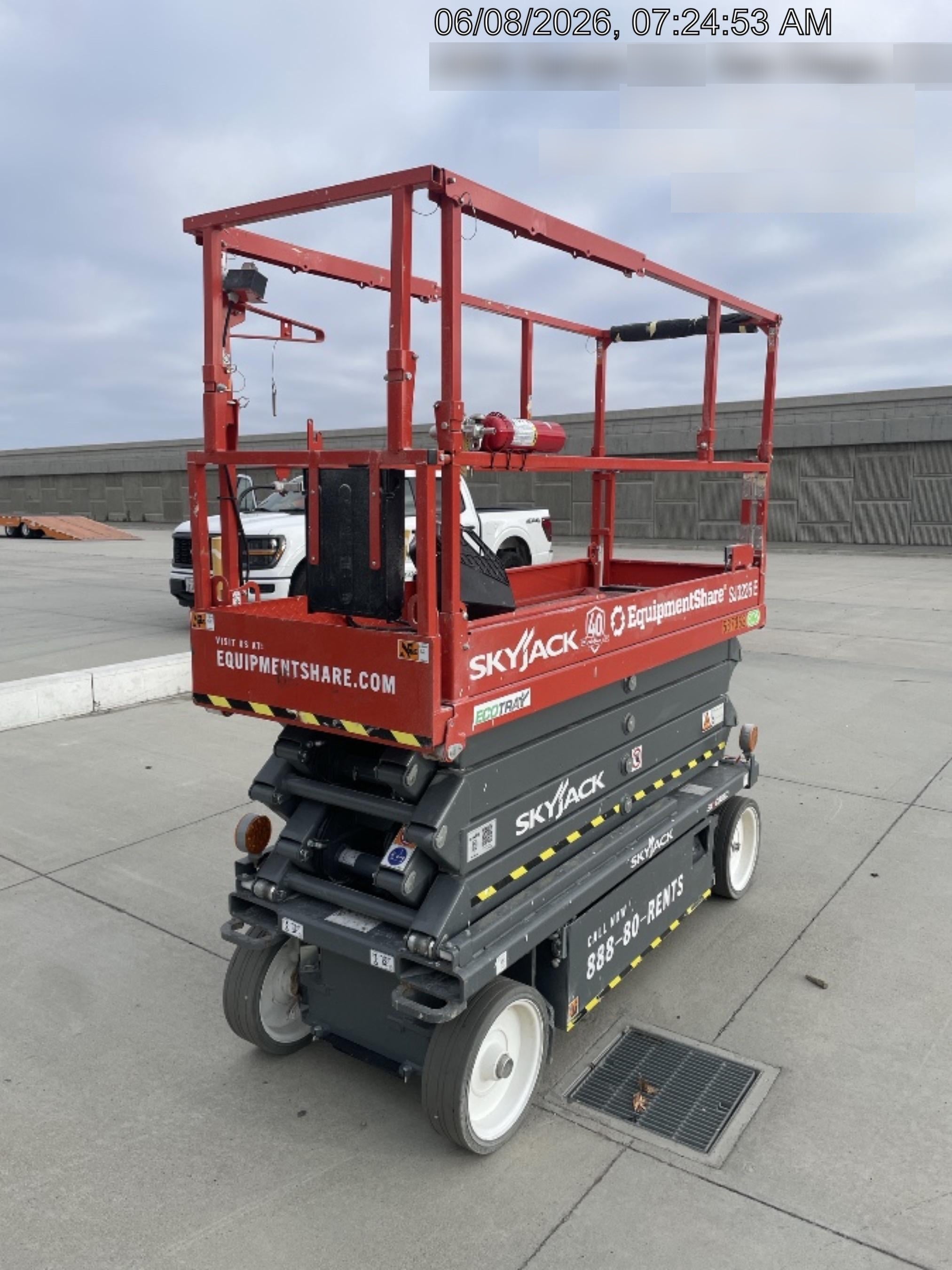 2025 SKYJACK SJ3226