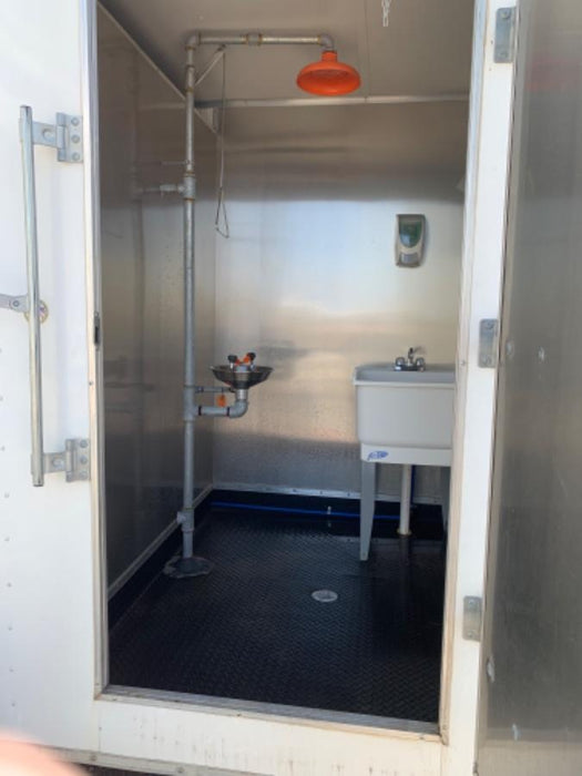 2019 LARK UNITED Shower Trailer