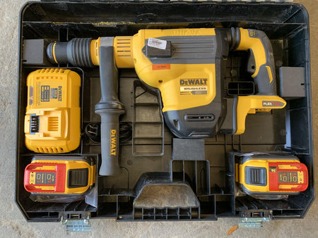 2021 DEWALT DCH614X2