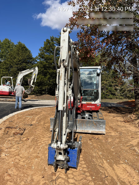2024 TAKEUCHI TB250-2CR