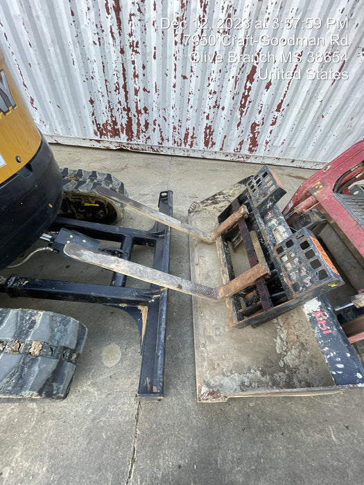 2019 PALADIN 48" Pallet Forks - Paladin