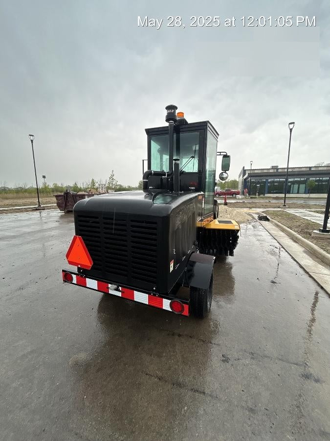 2022 LAYMOR SM450