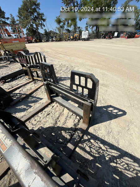 2021 FEMA 48" Pallet Forks - FEMA