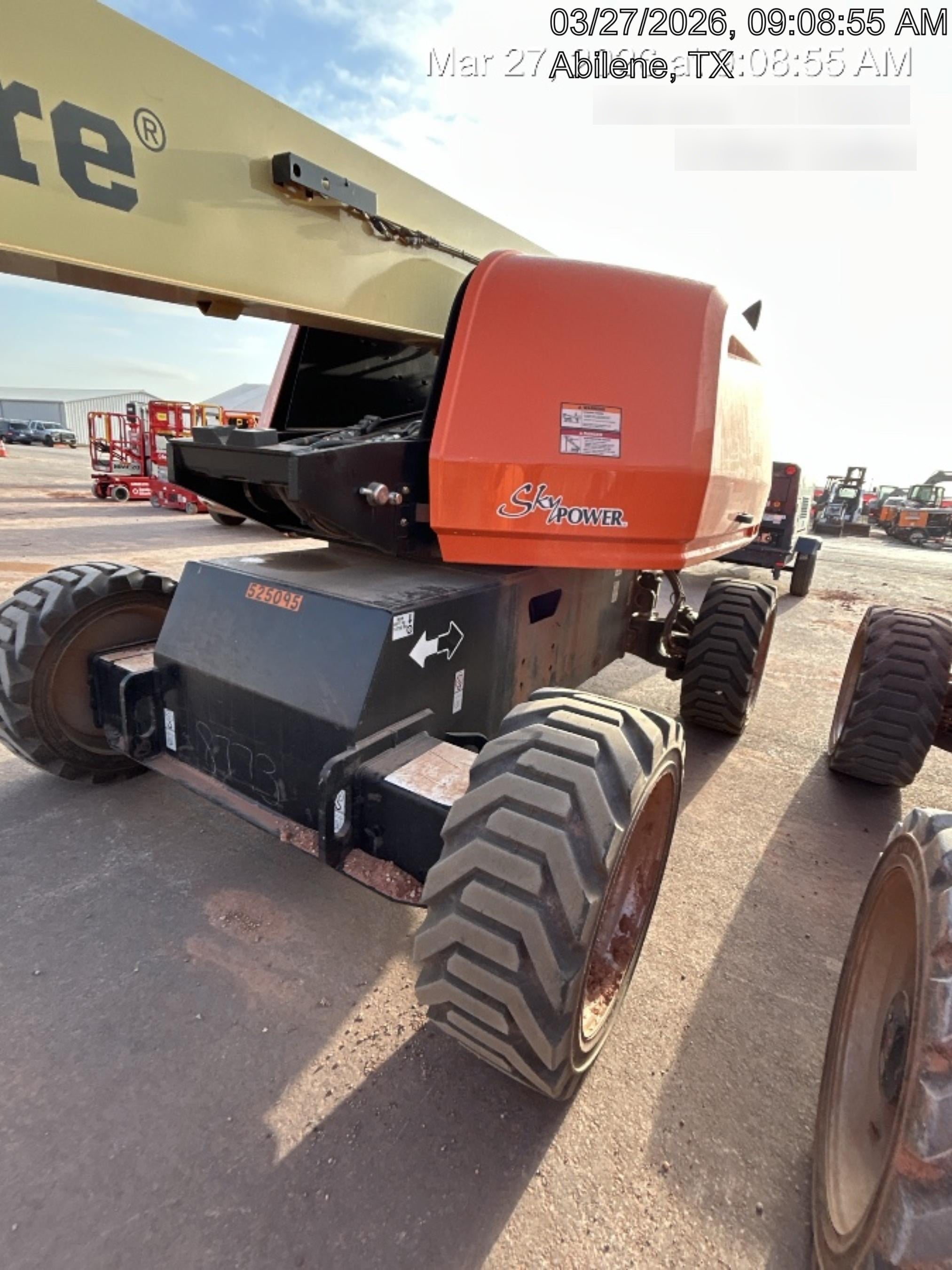 2025 JLG 660SJ