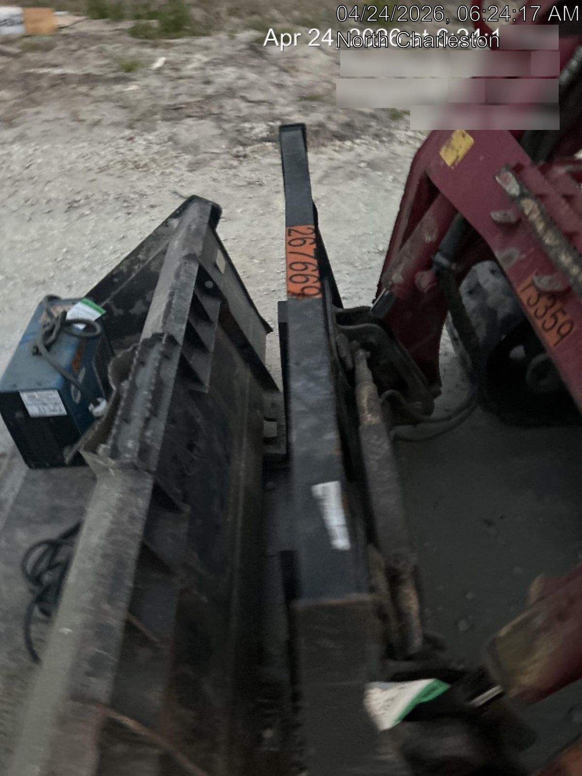 2022 ARROW MATERIAL HANDLING 48" Pallet Forks - Arrow