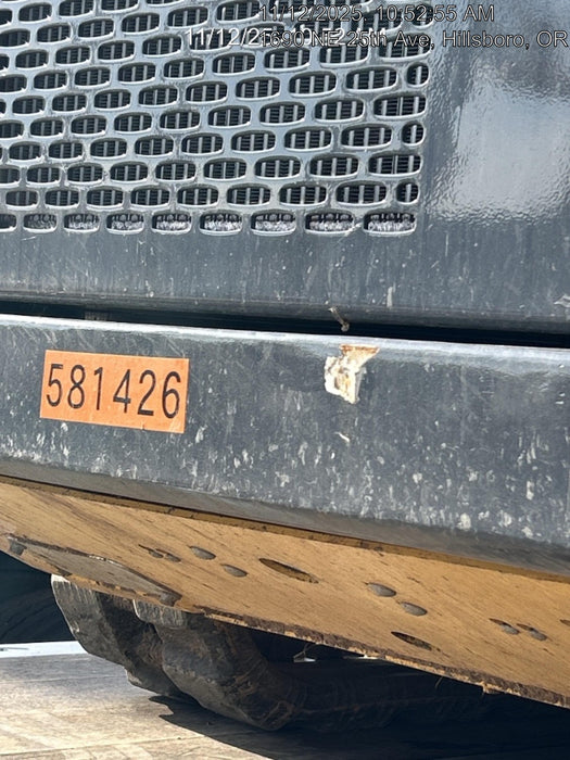 2025 JOHN DEERE 72" Skid Loader Bucket - John Deere C72