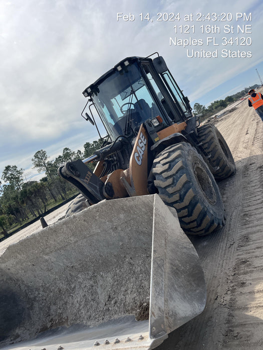 2018 Case 621G CLOSED CAB, 1 FUNCTION, JRB 416 STYLE HYD COUPLER