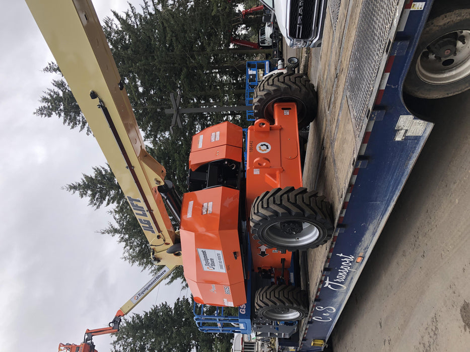 2020 JLG 860SJ