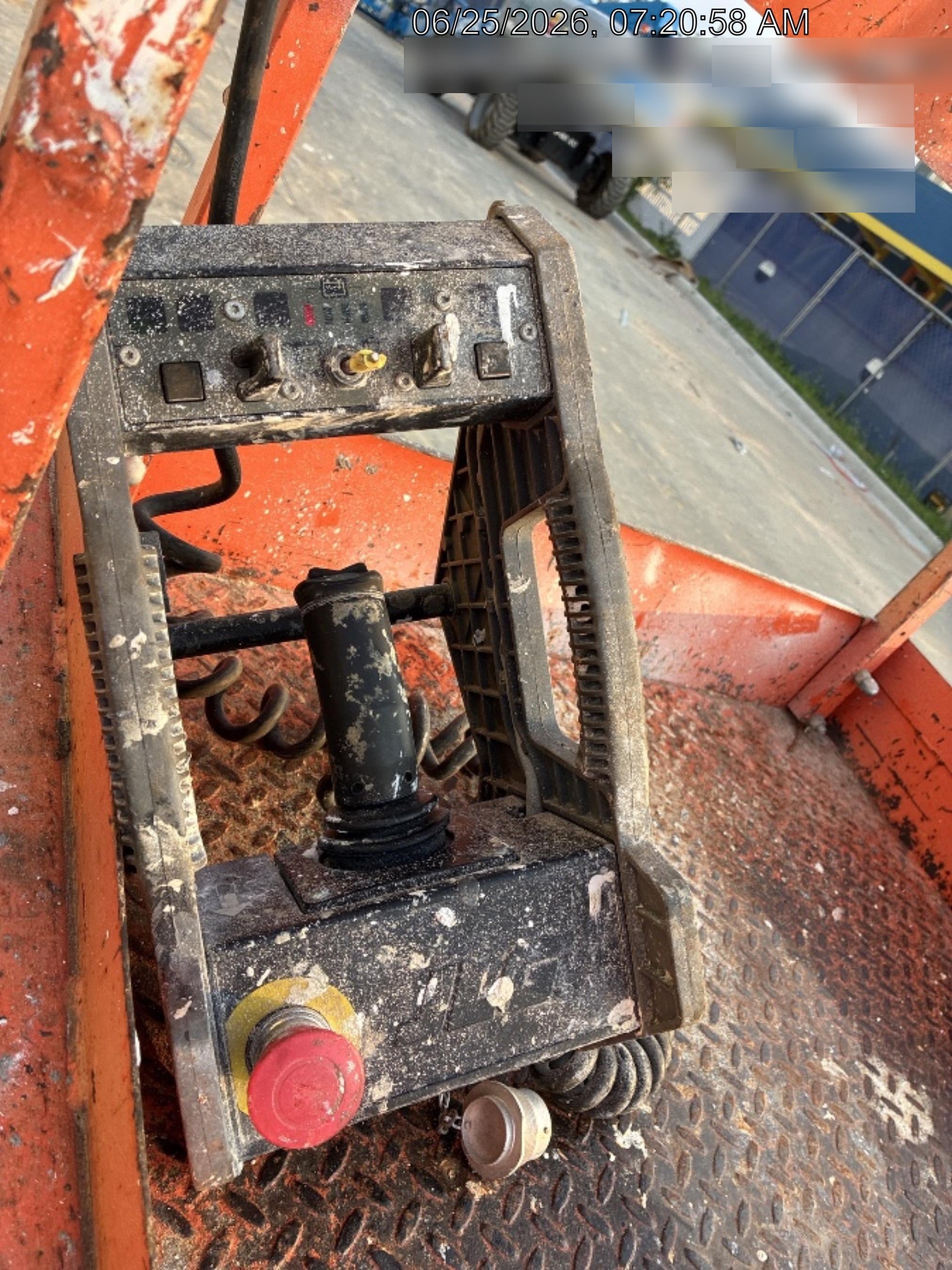2016 JLG 3246ES
