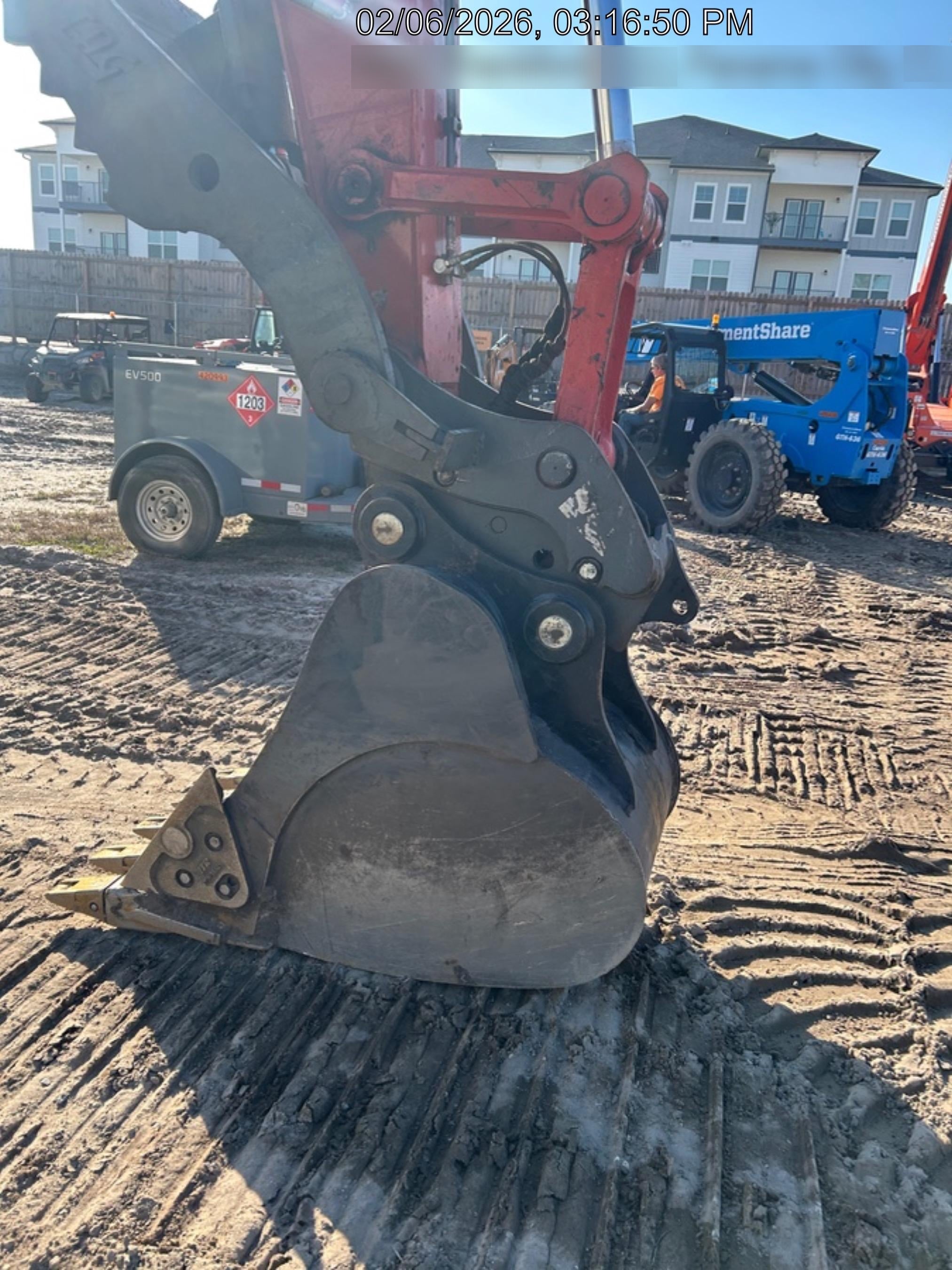 2025 EQUIPMENTSHARE 1000263