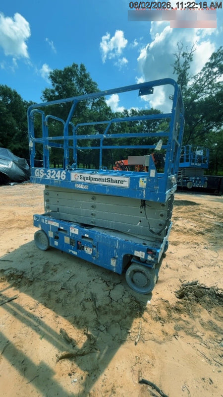 2022 GENIE GS-3246