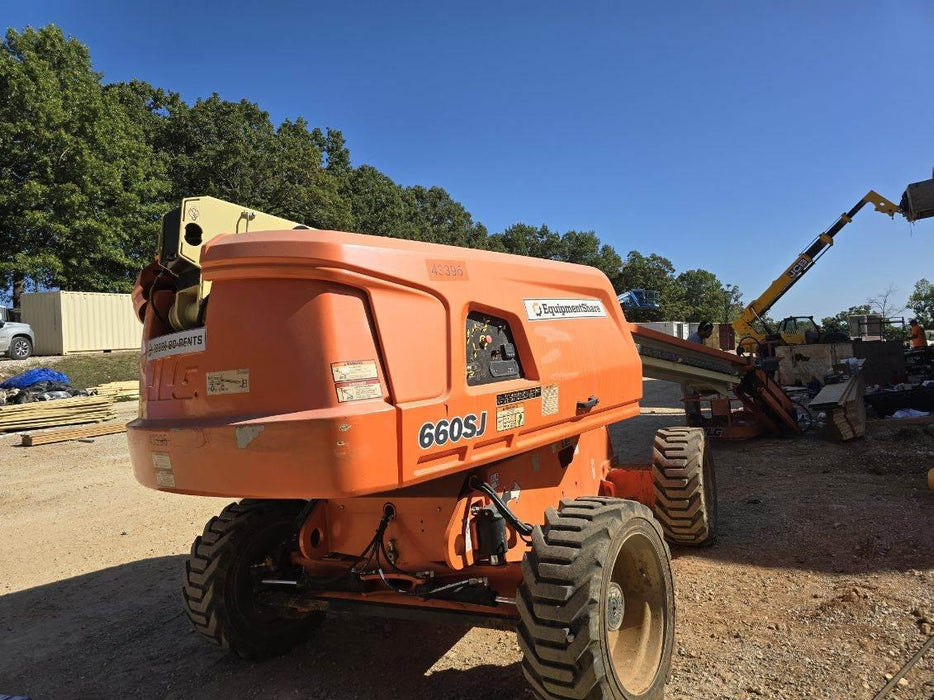 2019 JLG 660SJ