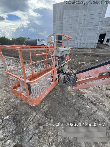 2019 JLG 660SJ