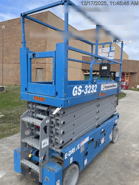 2022 GENIE GS-3232