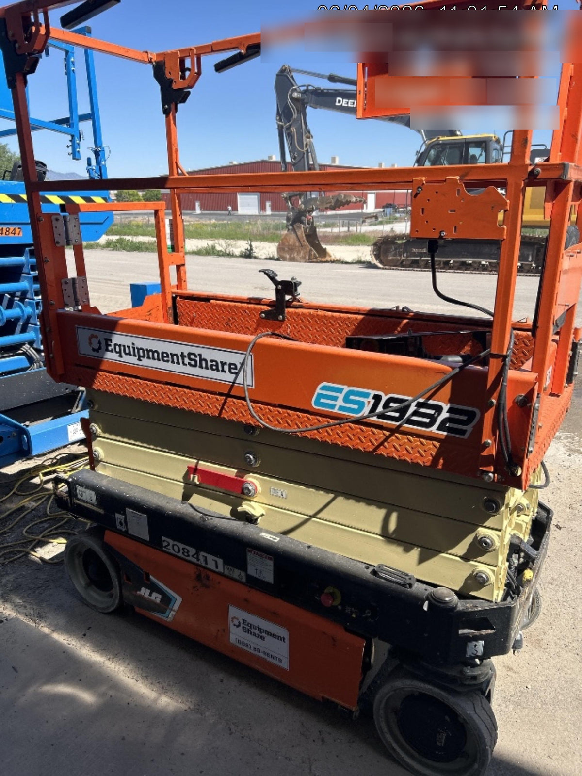 2022 JLG ES1932