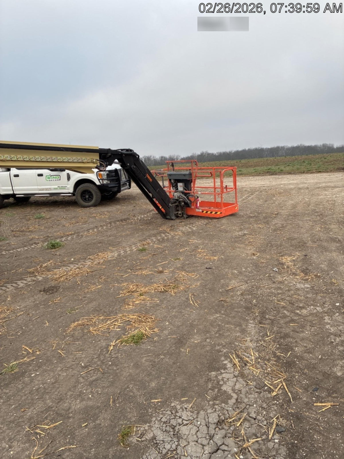 2025 JLG 660SJ