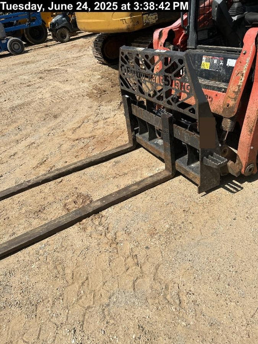 2020 PALADIN 72" Skid Steer Forks