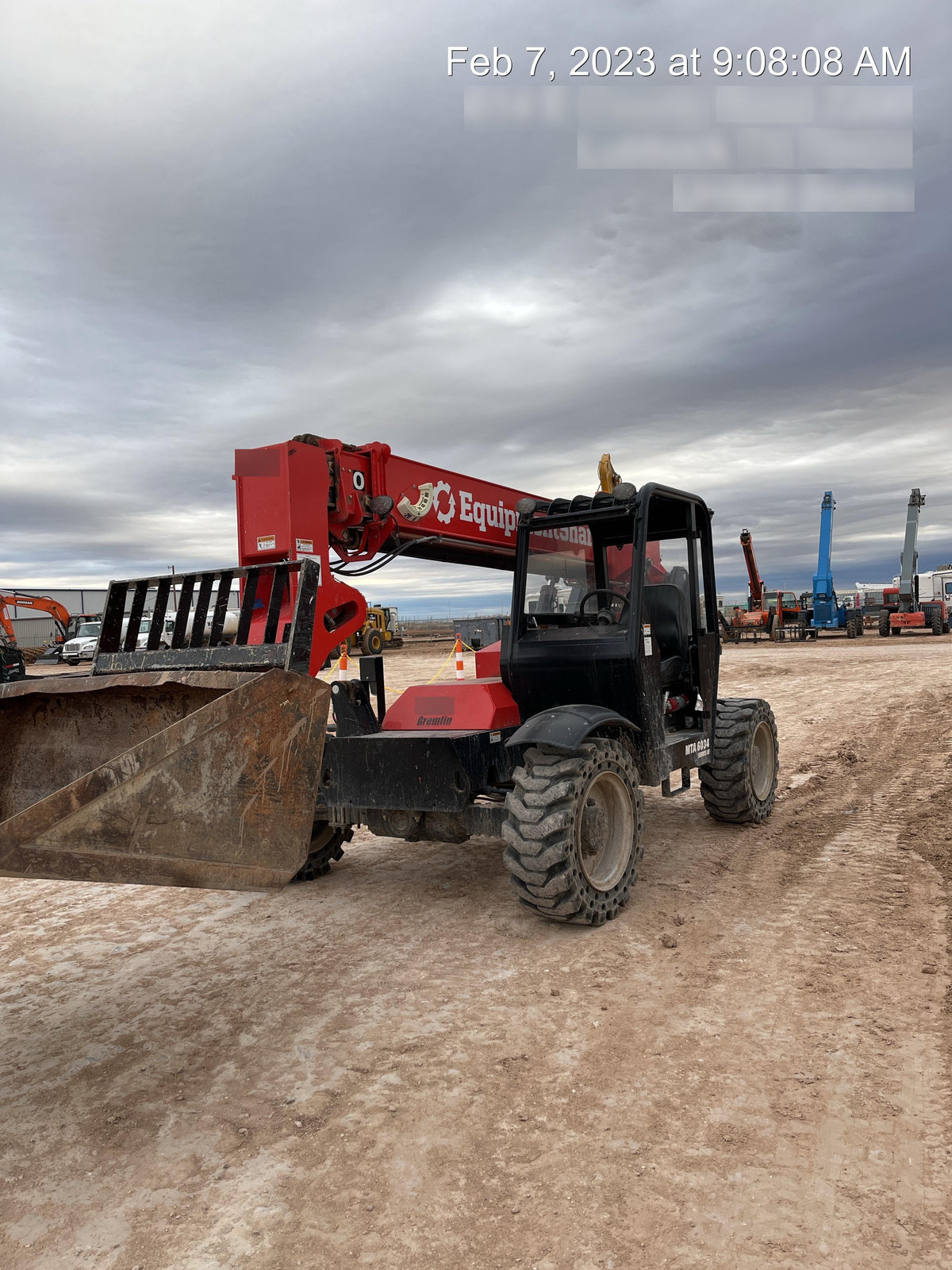 2019 ARROW MATERIAL HANDLING Dump Hopper