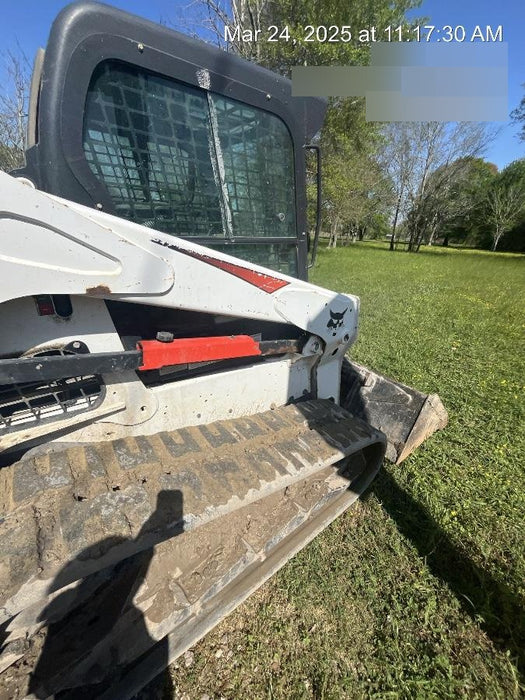 2020 Bobcat T740 74Hp T4, Cab/Heat/Air, Selectable Joystick Controls, Aux Hydraulics, Backup Alarm, P29 Performance Package, Rubber Tracks, Auto Ride Control, Reversing Fan, 7-Pin Attachment Control Kit