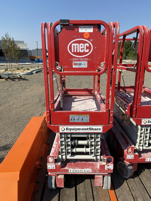 2020 MEC 1330SE Solid NM Tires, Steel Swing out Doors, LCS, Beacon, 900W Invertor