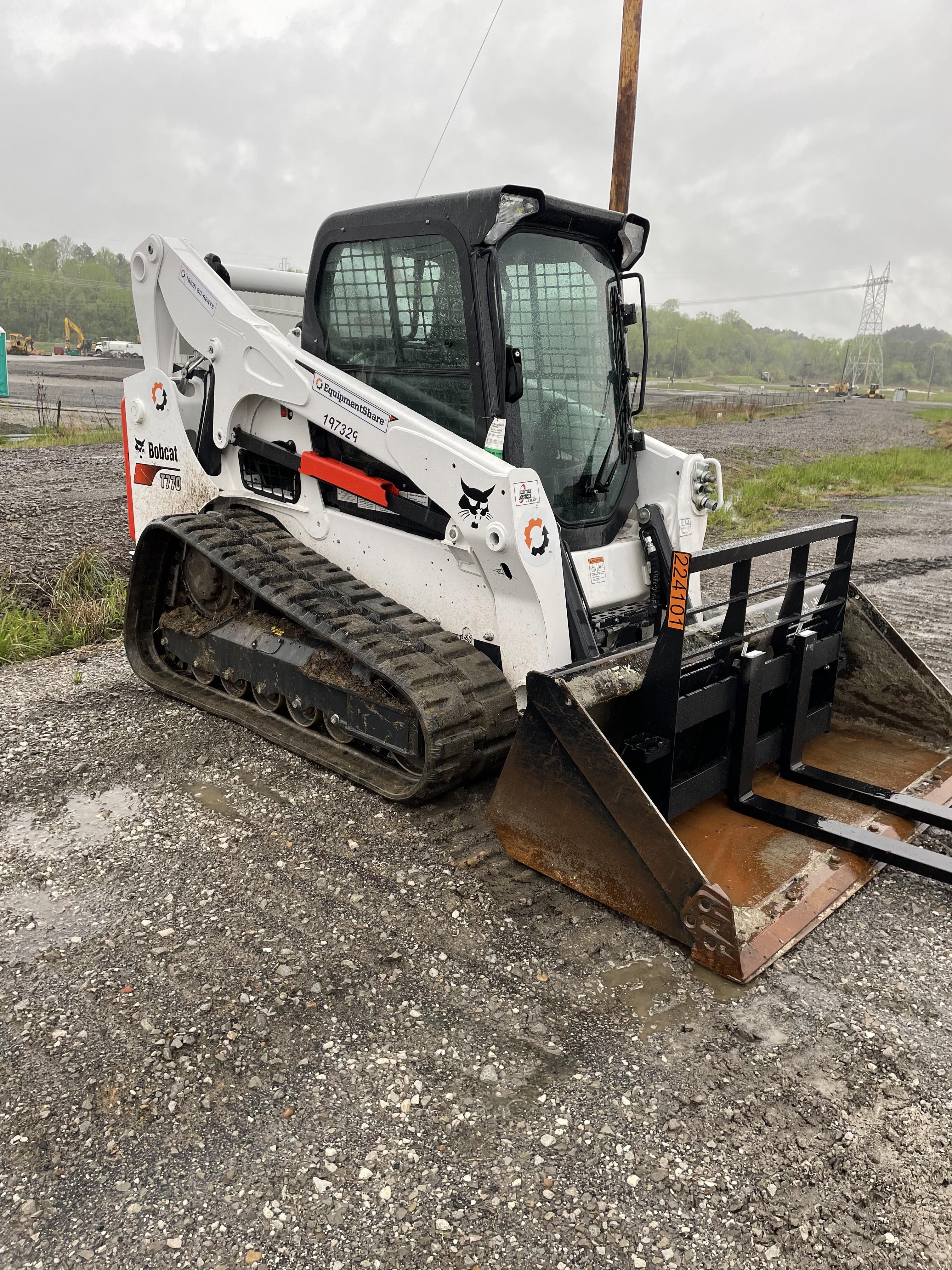 2022 ARROW MATERIAL HANDLING 48" Pallet Forks - Arrow
