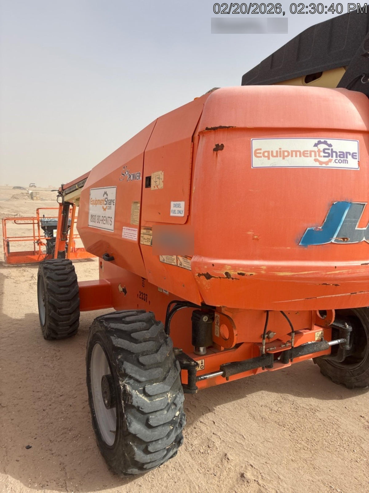 2017 JLG 660SJ