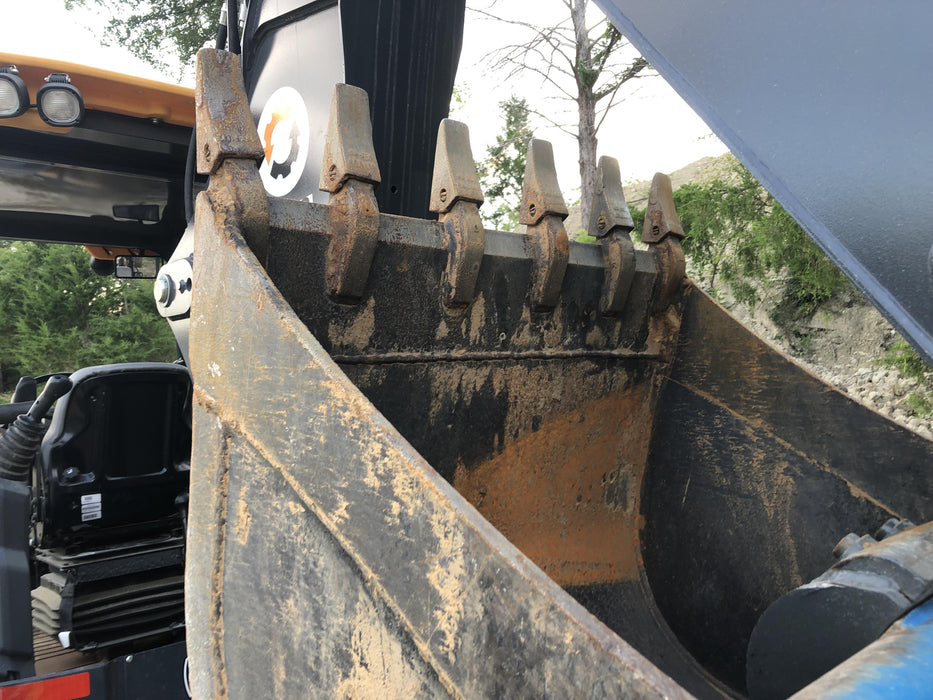 2020 John Deere 310LEP Canopy, 4WD, Standard Stick, Pilot Controls, 2 Way Hydraulics, TAG Manual QC