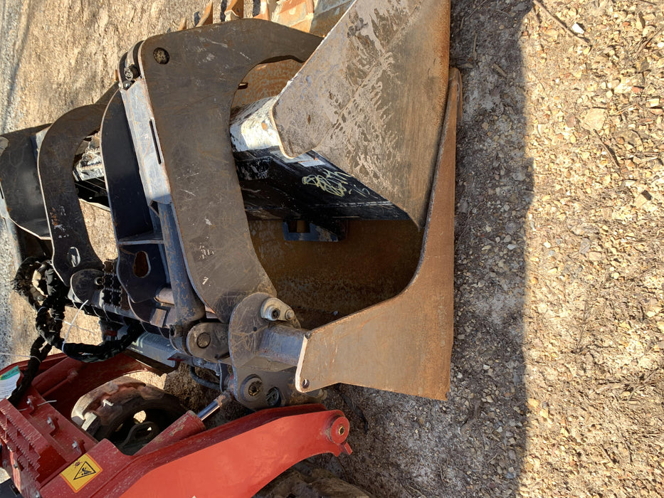 2018 PALADIN 76" Scrap Grapple Bucket - Paladin