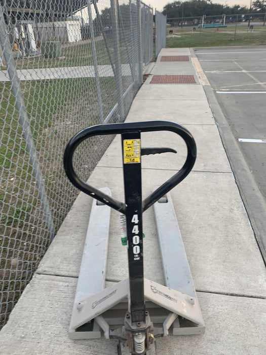 2020 STRONGWAY 4400 lb Pallet Jack