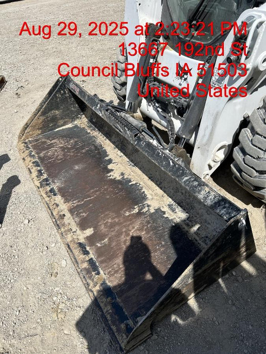 2025 VIRNIG 84" Smooth Bucket