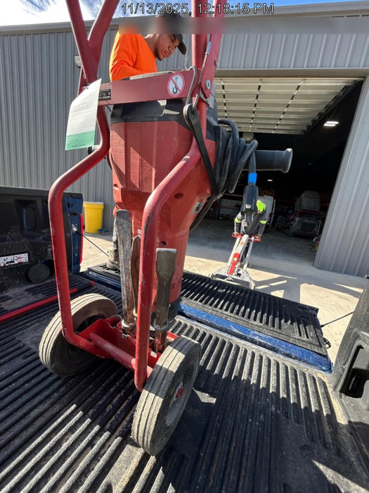 2022 HILTI TE 3000-AVR