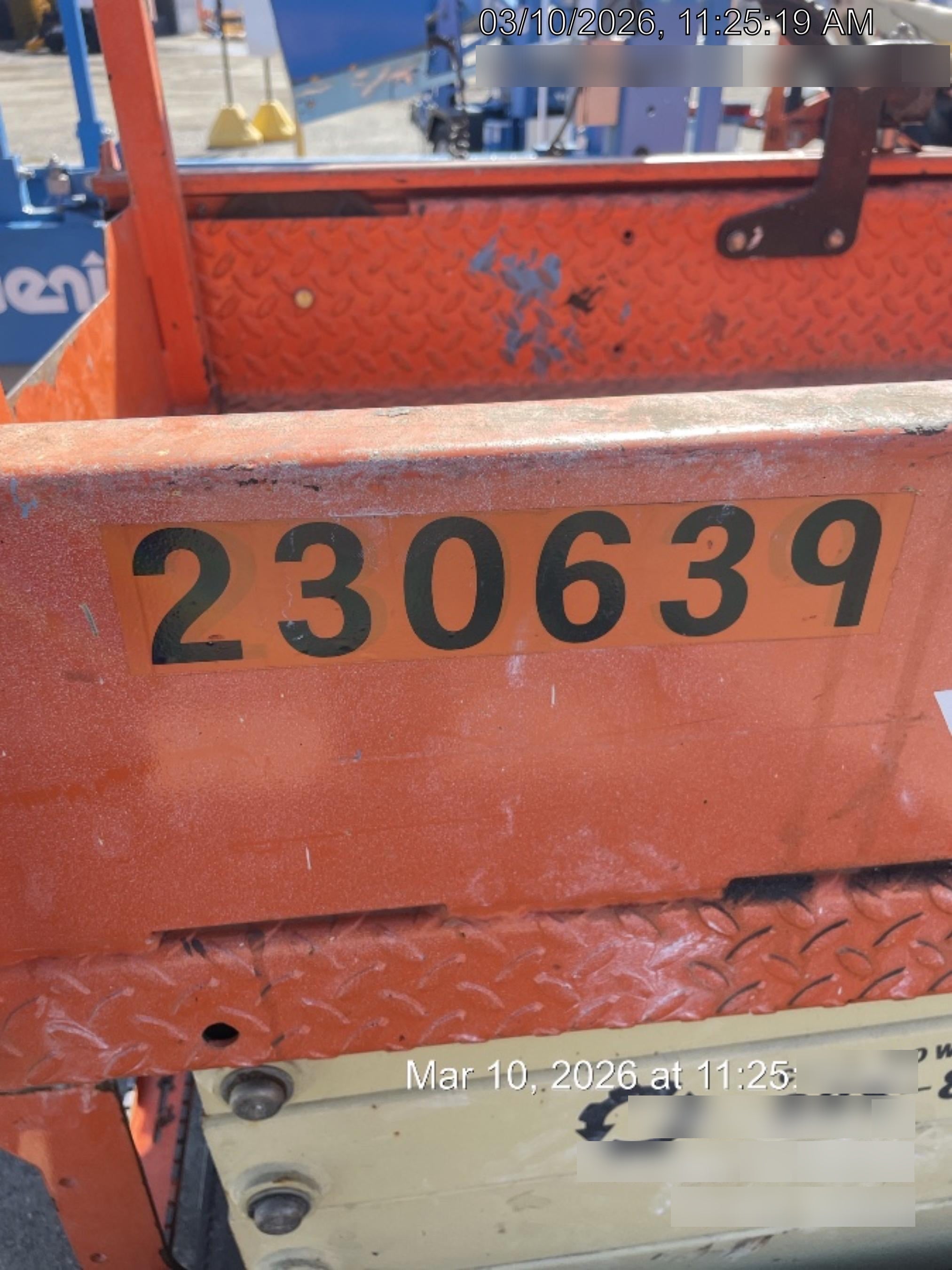 2022 JLG ES1932