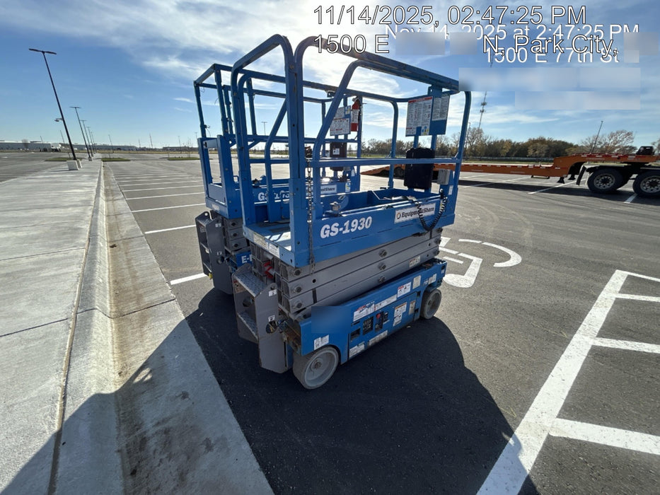 2019 Genie GS-1930 Fixed rails with chain Entry