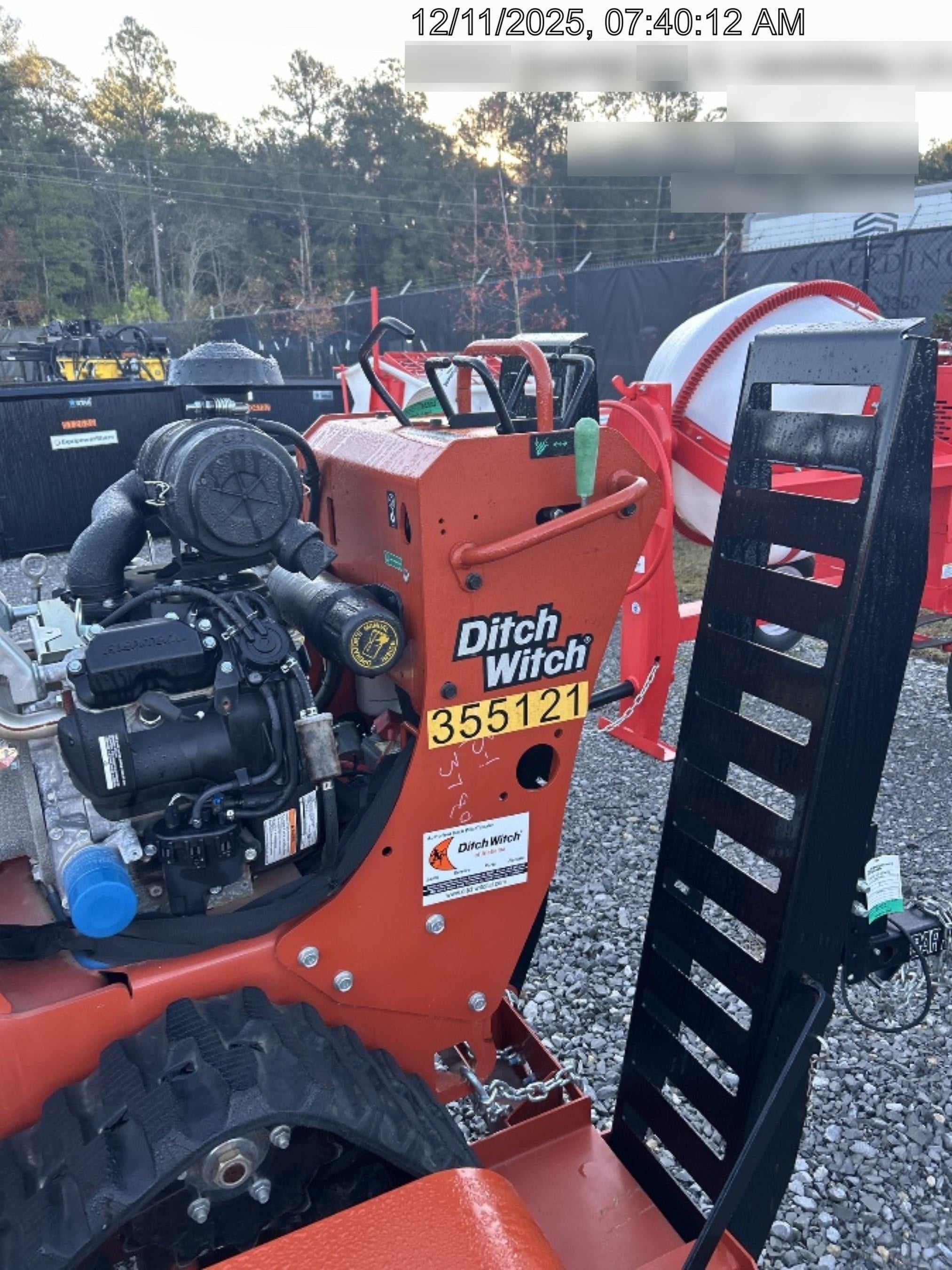 2023 DITCH WITCH C24XA