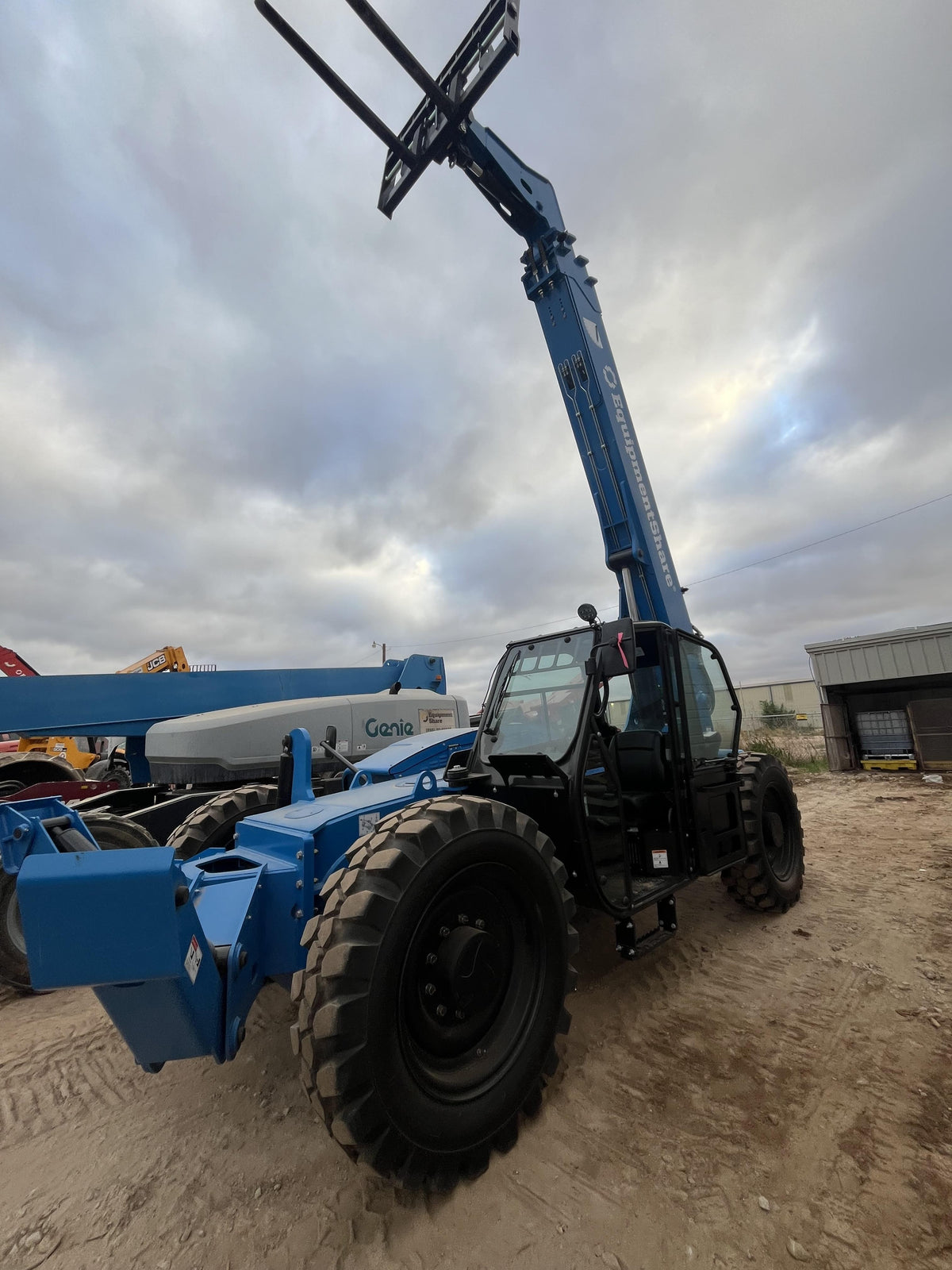 2026 GENIE GTH-1056
