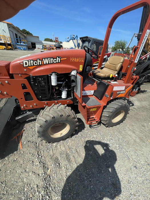 2022 DITCH WITCH RT45A
