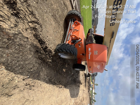 2022 JLG 660SJ