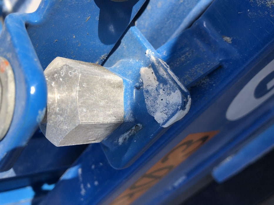 2019 Genie GS-1930 Half Height Swing Gate, 800W Inverter