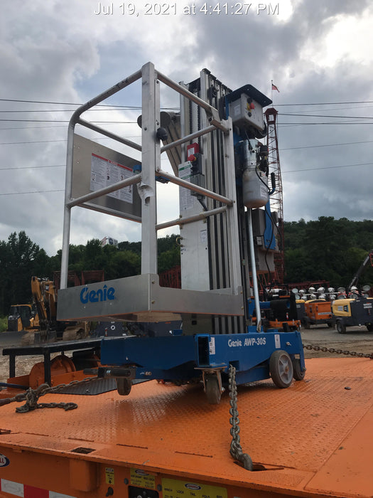 2019 GENIE AWP-30S