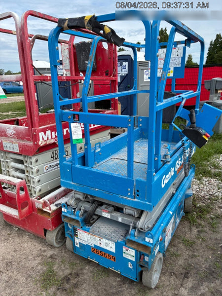 2022 GENIE GS-1432