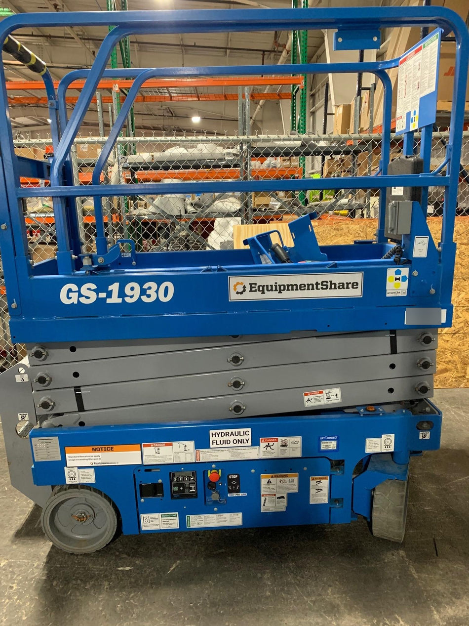 2019 Genie GS-1930 Half Height Swing Gate, 800W Inverter