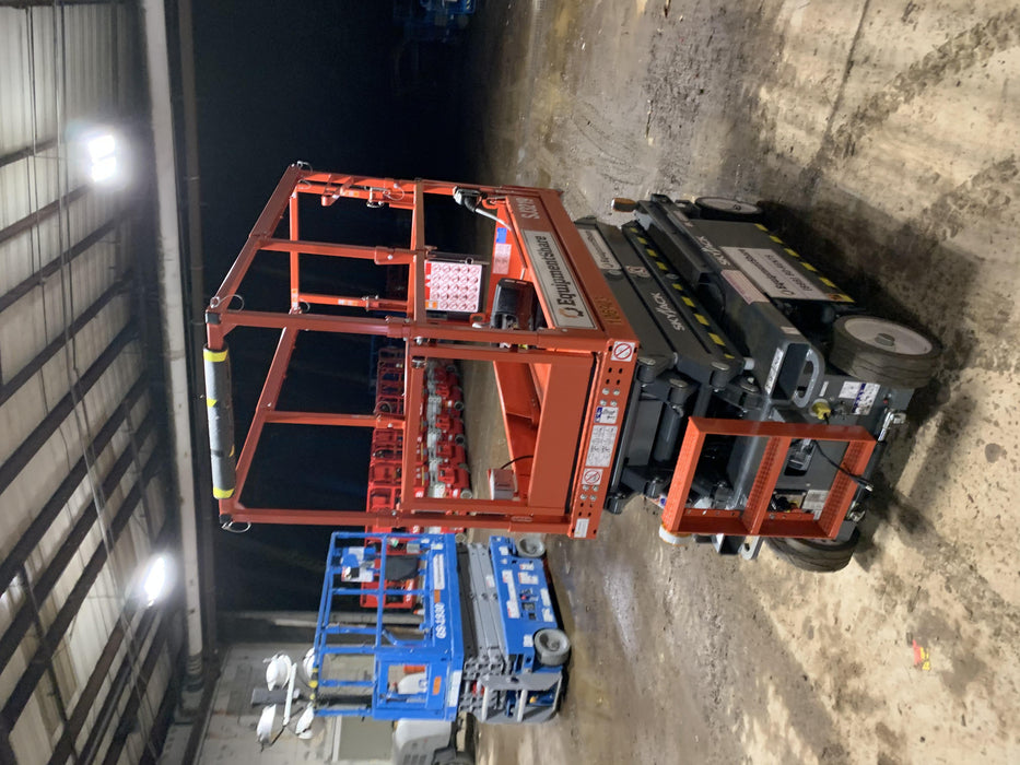 2020 Skyjack SJIII-3219 Solid NM Tires, Half height spring hinged entry gate, Dual Beacons, 800W Inverter