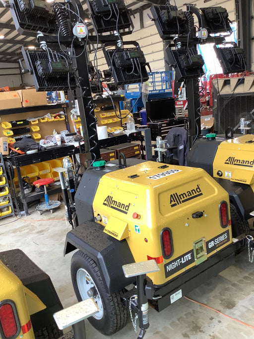 Allmand NLV3GR (4) LED Light Fixture 350W, 23' Vertical Mast, 3kW Prime, Towable, Deep Sea L401, Leveling Jacks, Yanmar T4F 5.8hp