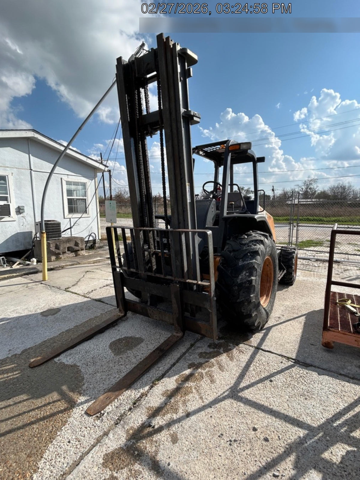 2019 CASE 588H