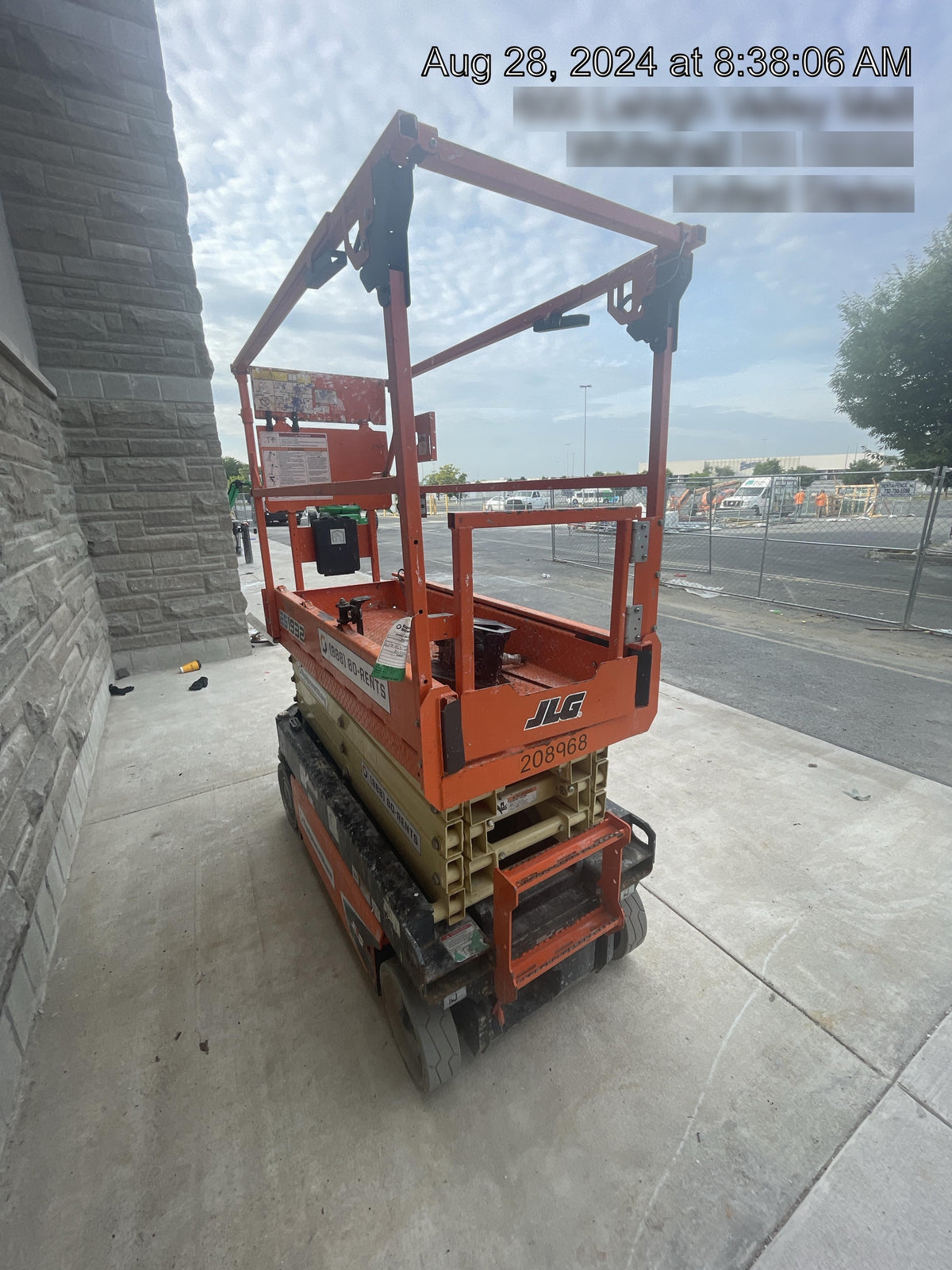 2022 JLG ES1932
