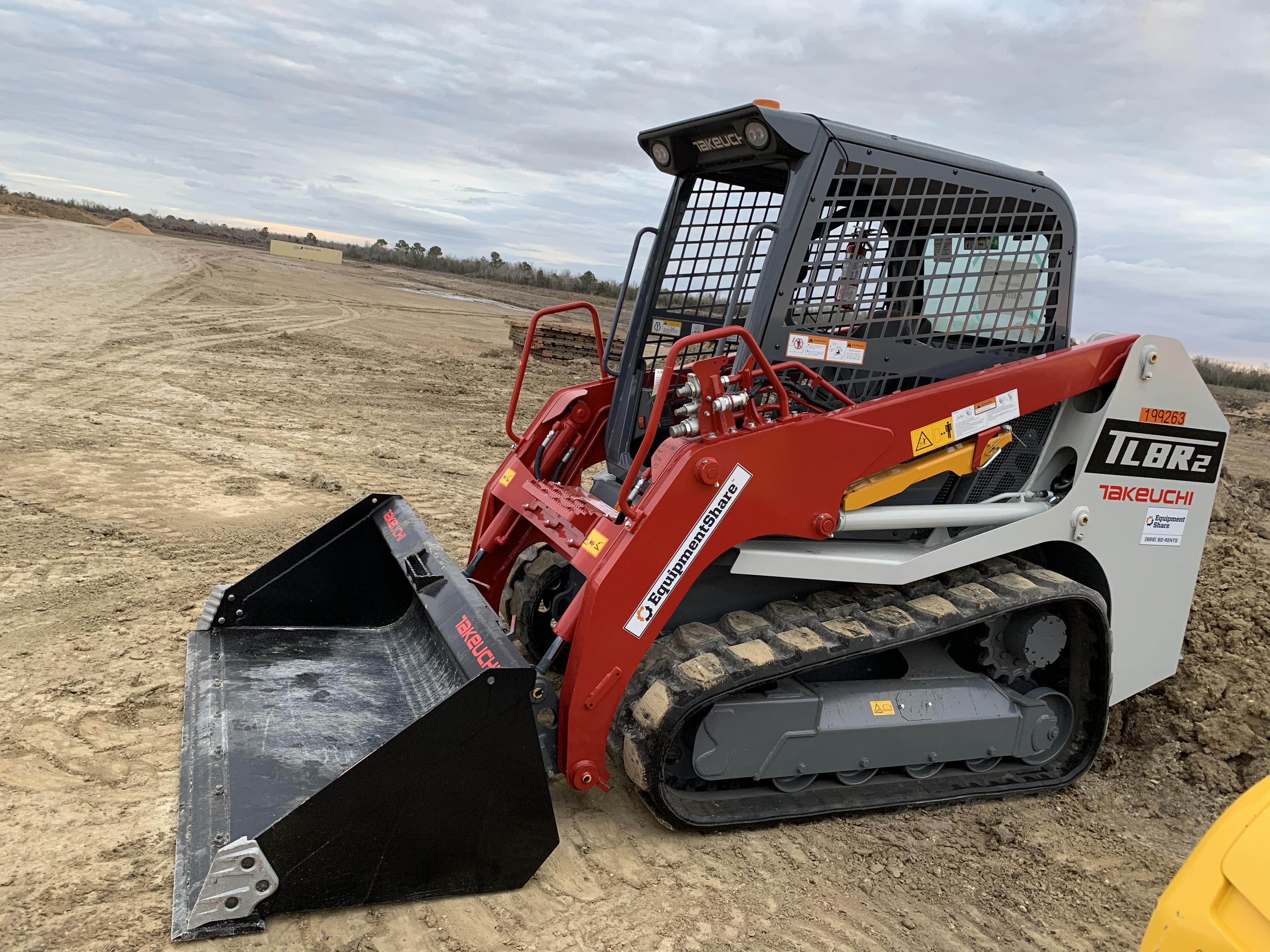 2022 TAKEUCHI TL8R2-R